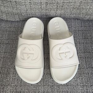 Gucci Gream Platform Slide Sandals